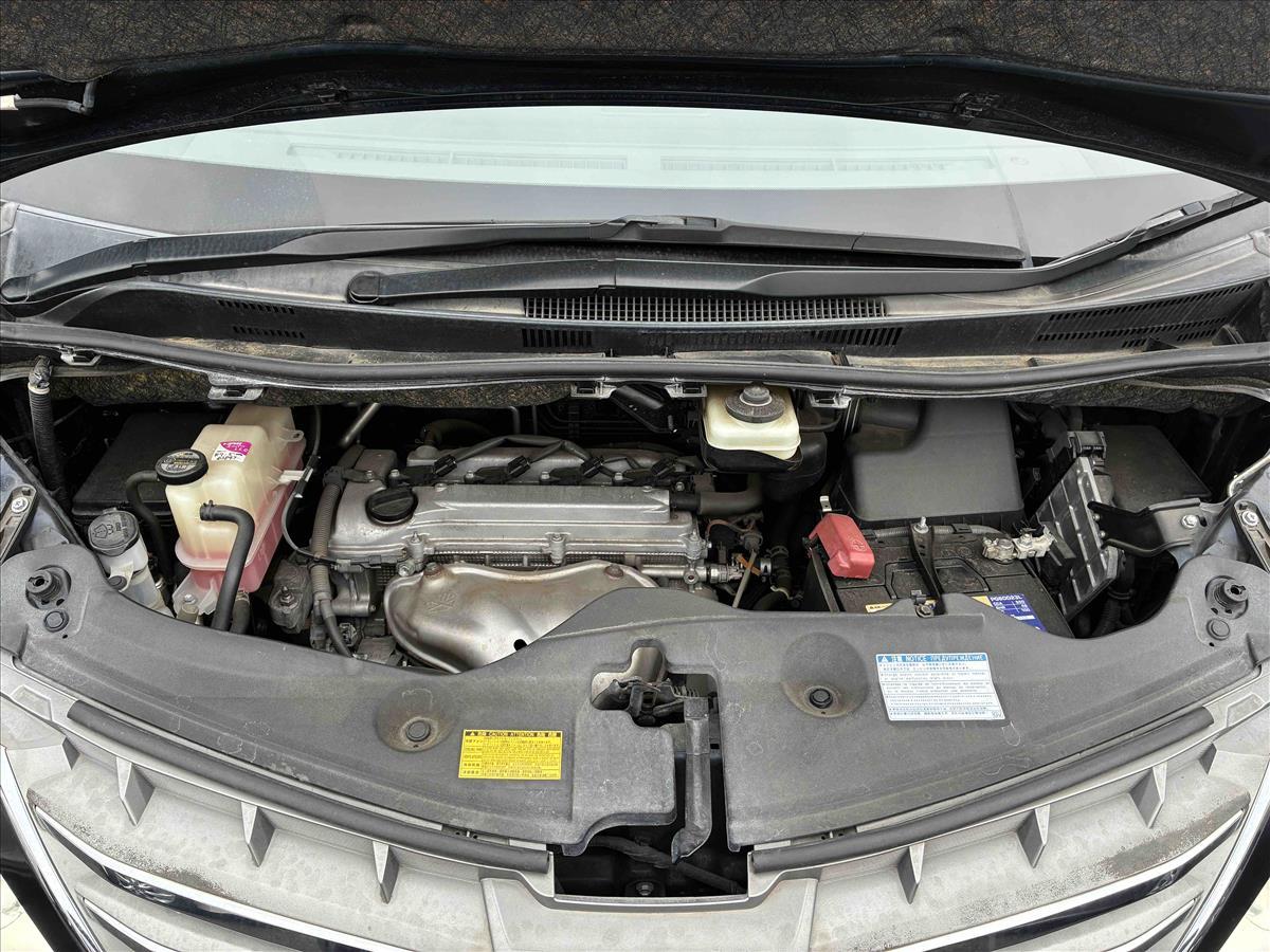 2014 Toyota Alphard