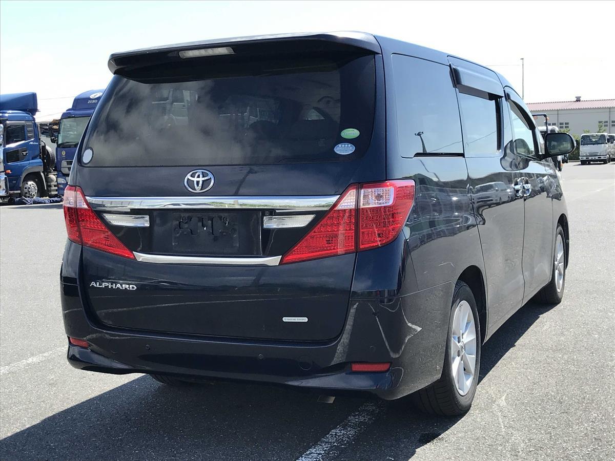 2014 Toyota Alphard