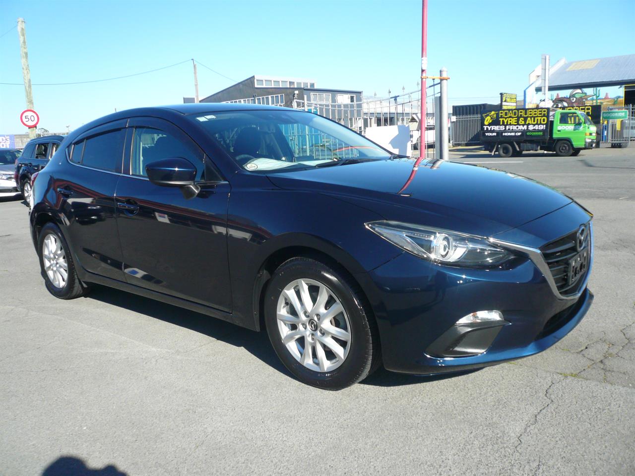 2015 Mazda Axela