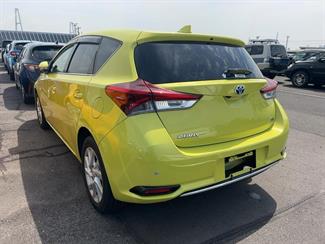 2016 Toyota COROLLA - Thumbnail