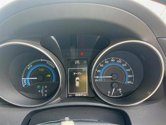 2016 Toyota COROLLA - Thumbnail