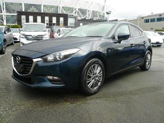 2016 Mazda Axela - Thumbnail