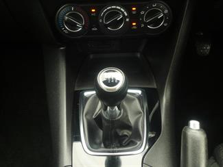 2016 Mazda Axela - Thumbnail