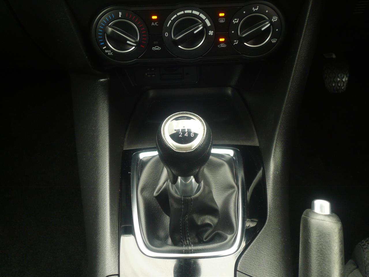 2016 Mazda Axela