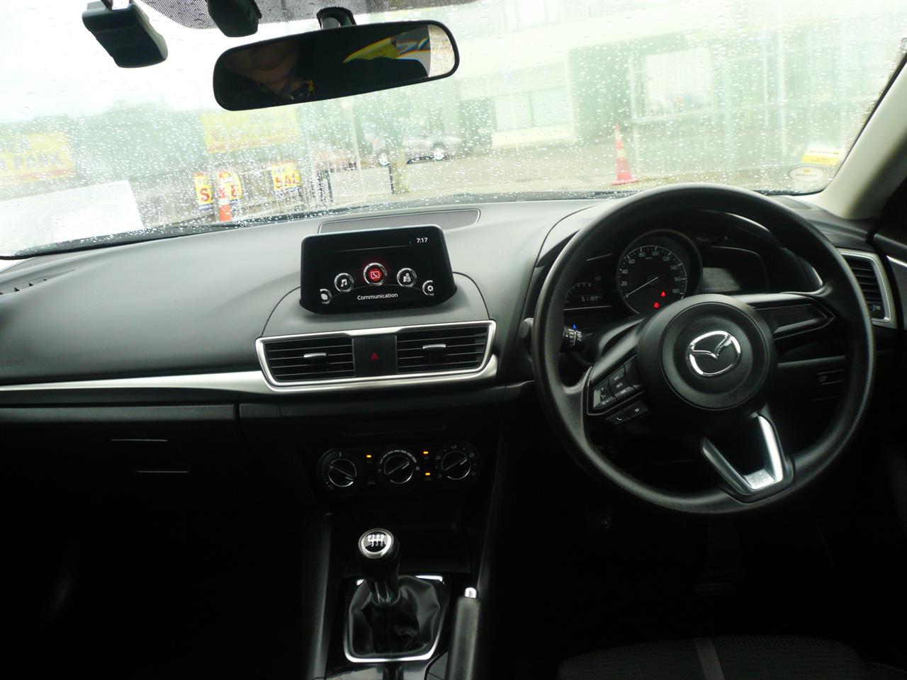 2016 Mazda Axela