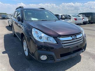 2013 Subaru OUTBACK - Thumbnail