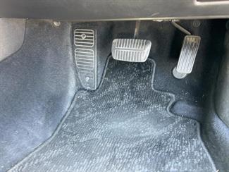 2013 Subaru OUTBACK - Thumbnail