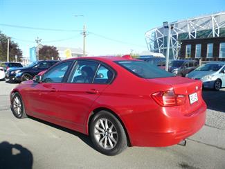 2012 BMW 320i - Thumbnail