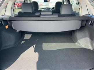 2014 Toyota COROLLA - Thumbnail