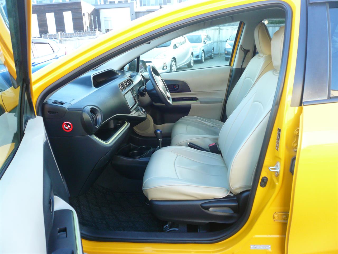 2012 Toyota Aqua