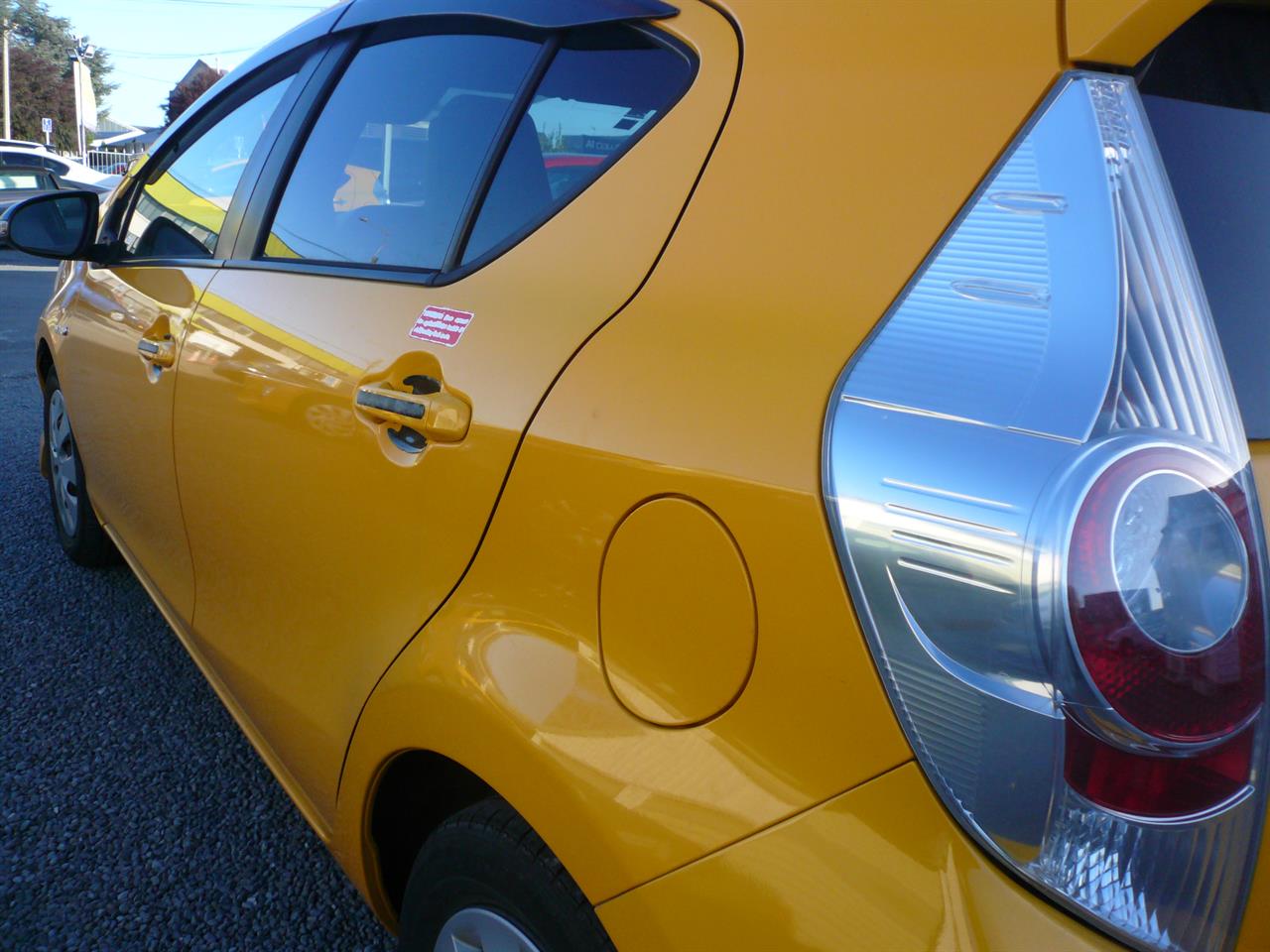 2012 Toyota Aqua