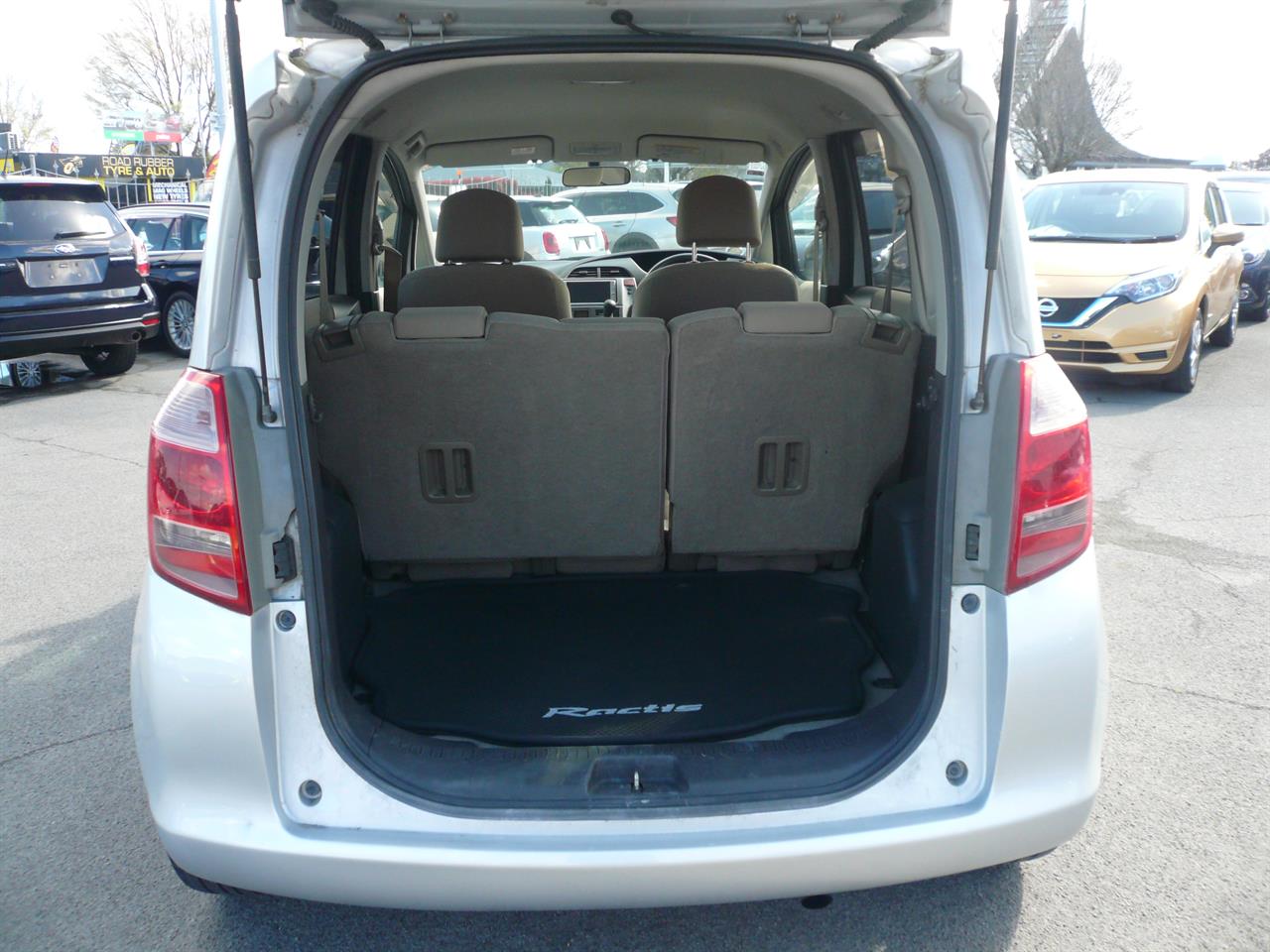 2005 Toyota COROLLA