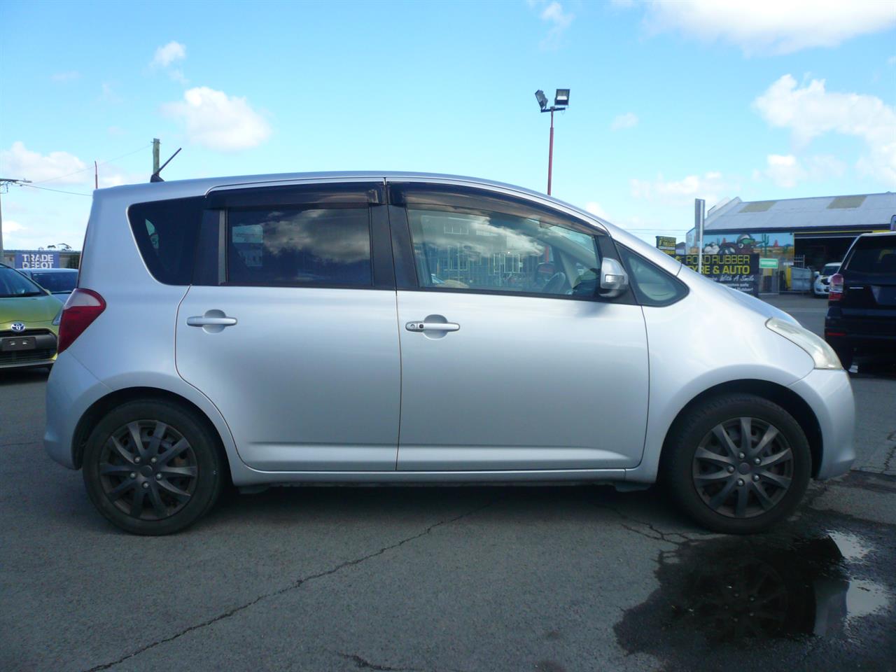 2005 Toyota COROLLA