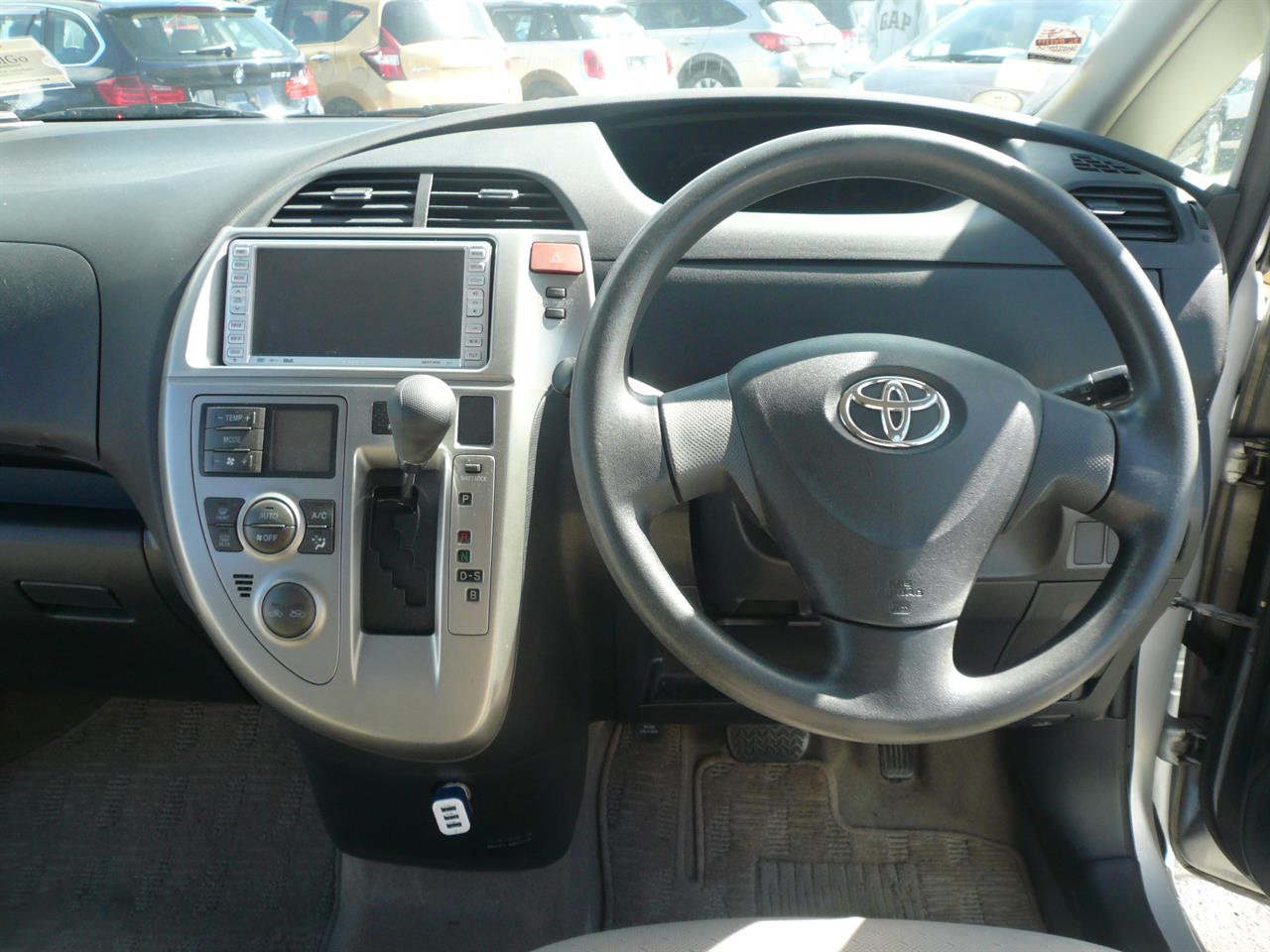 2005 Toyota COROLLA