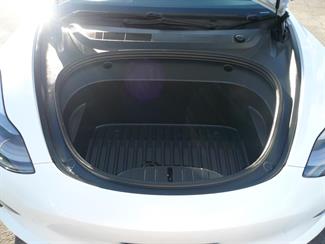 2021 Tesla Model 3 - Thumbnail
