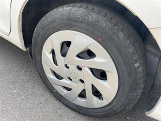 2023 Toyota COROLLA - Thumbnail