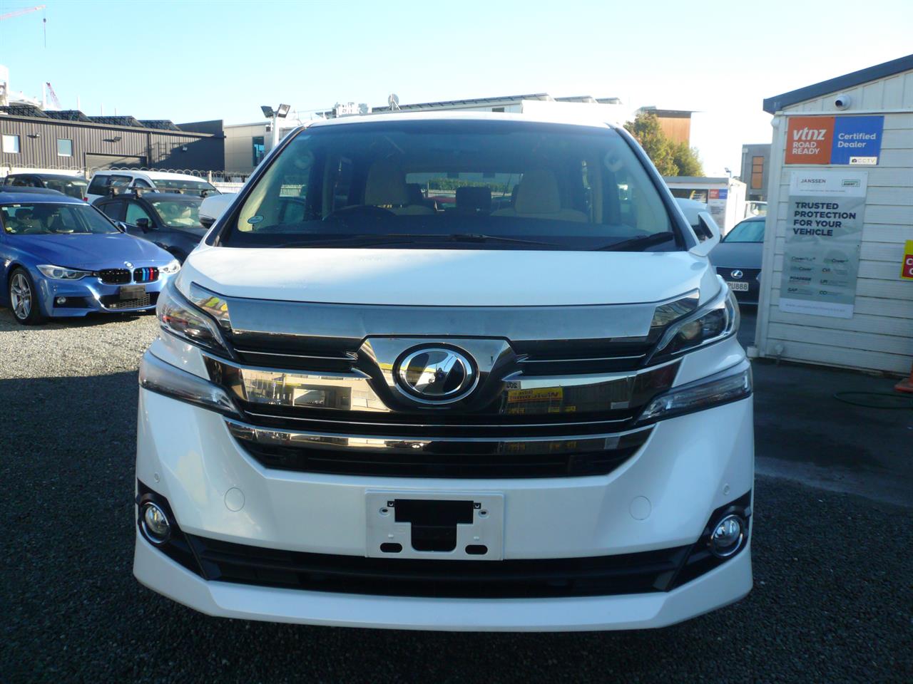 2017 Toyota VELLFIRE