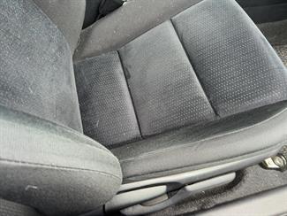 2015 Toyota COROLLA - Thumbnail