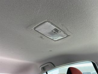 2014 Toyota Aqua - Thumbnail