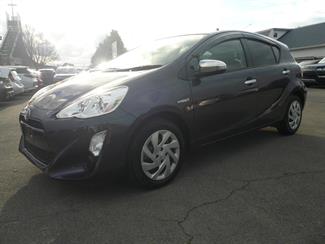 2015 Toyota Aqua - Thumbnail
