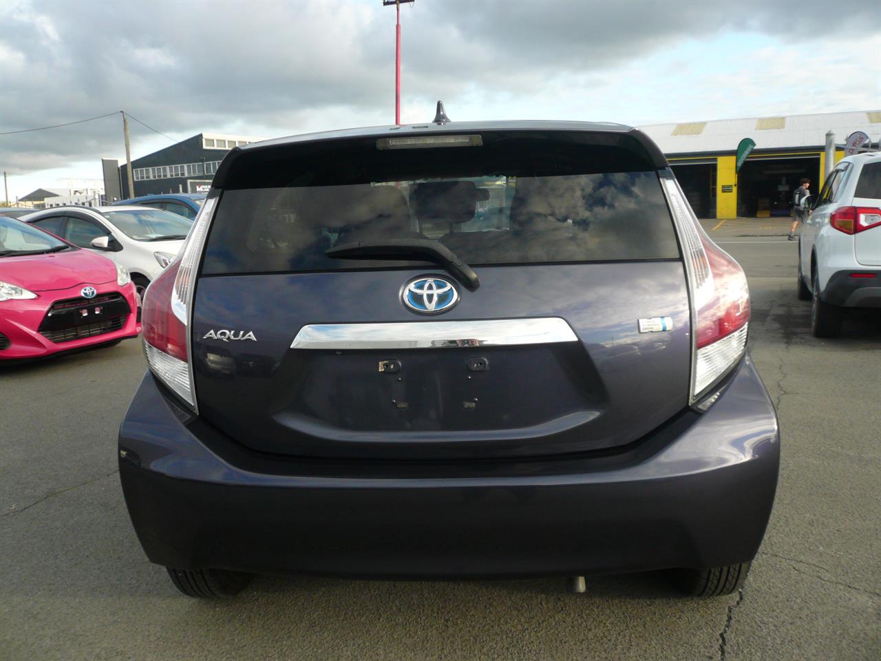 2015 Toyota Aqua
