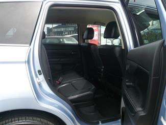 2013 Mitsubishi Outlander - Thumbnail