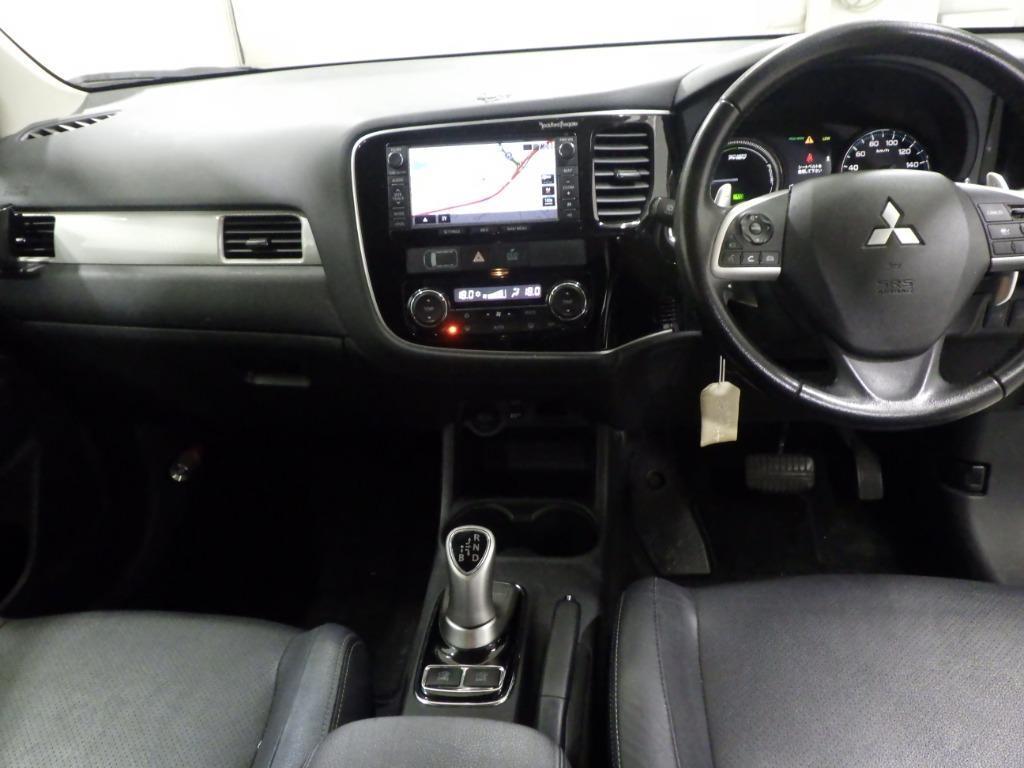 2013 Mitsubishi Outlander phev