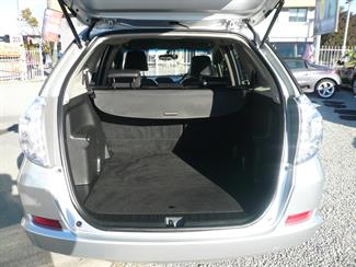2011 Honda FIT SHUTTLE - Thumbnail