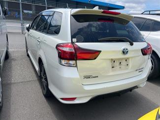 2016 Toyota COROLLA - Thumbnail