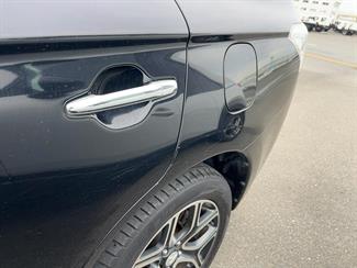 2014 Mitsubishi Outlander - Thumbnail