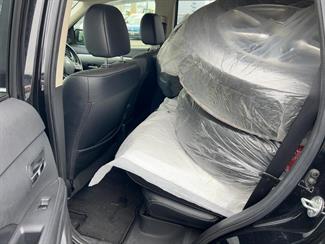 2014 Mitsubishi Outlander - Thumbnail