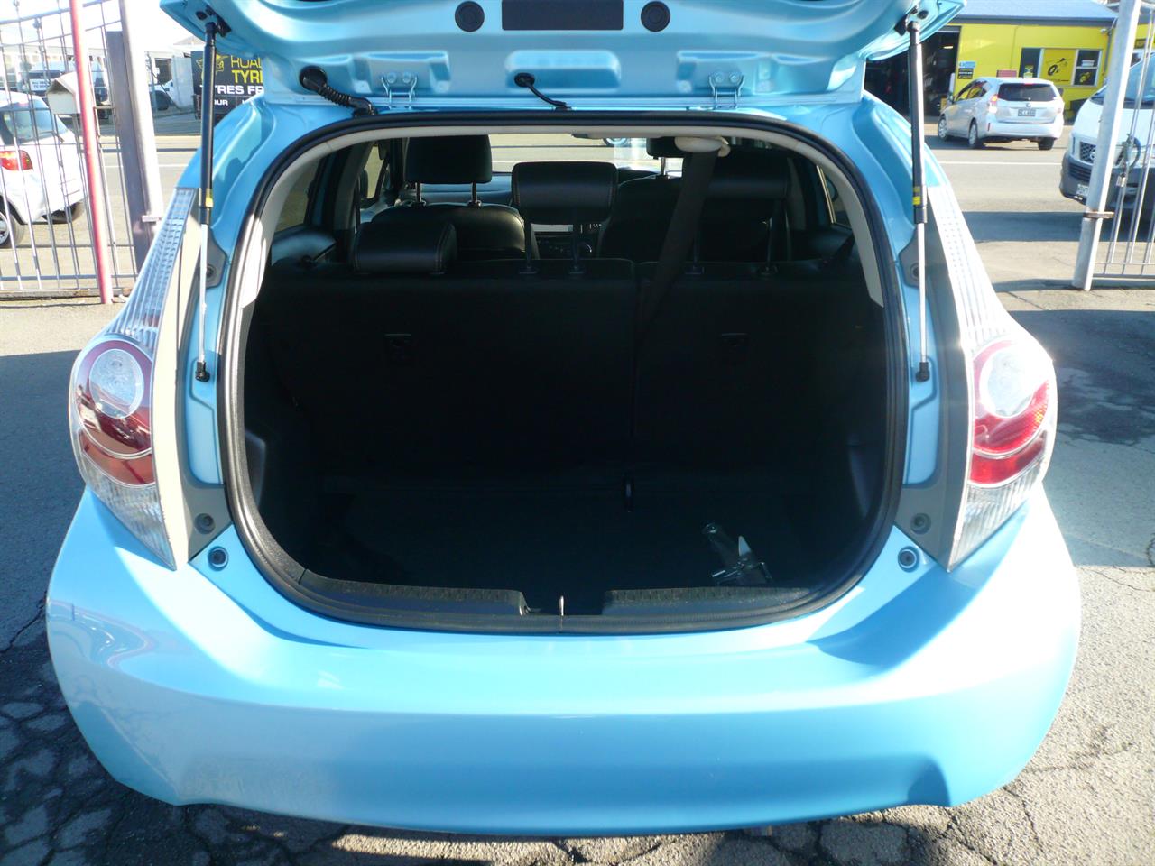 2013 Toyota Aqua