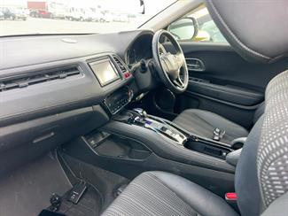 2015 Honda VEZEL - Thumbnail