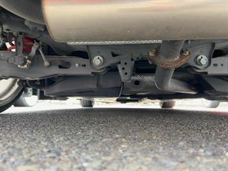 2017 Toyota C-HR - Thumbnail