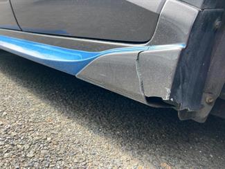 2017 Toyota C-HR - Thumbnail