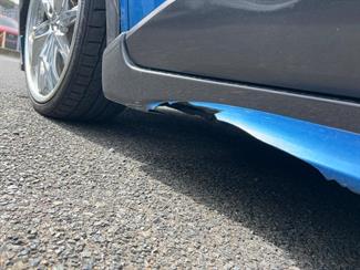 2017 Toyota C-HR - Thumbnail