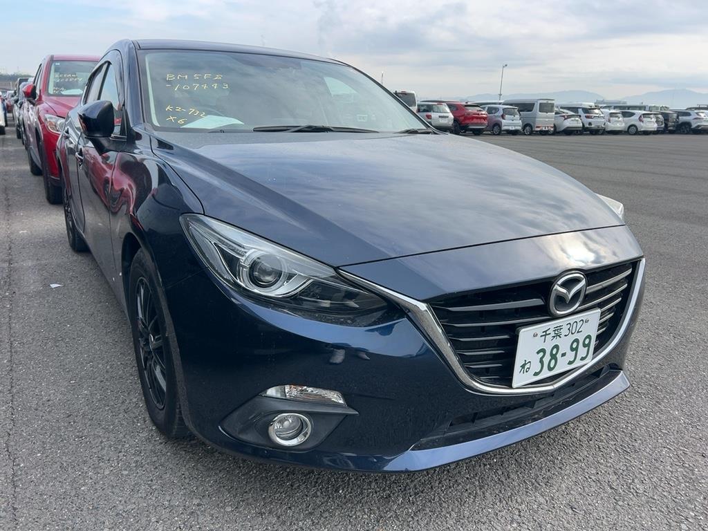 2014 Mazda Axela