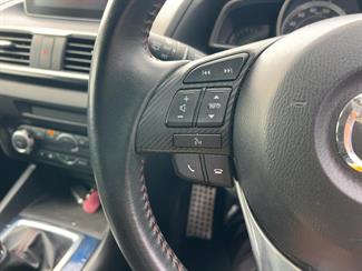 2014 Mazda Axela - Thumbnail