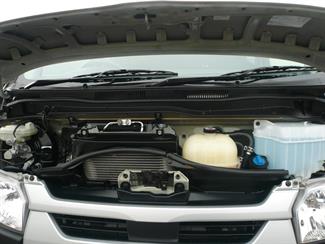 2021 Toyota Hiace - Thumbnail