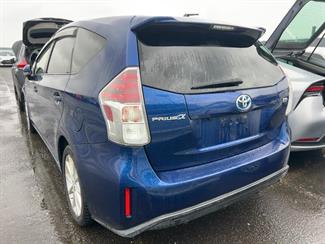 2016 Toyota PRIUS A - Thumbnail