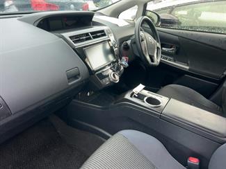 2016 Toyota PRIUS A - Thumbnail