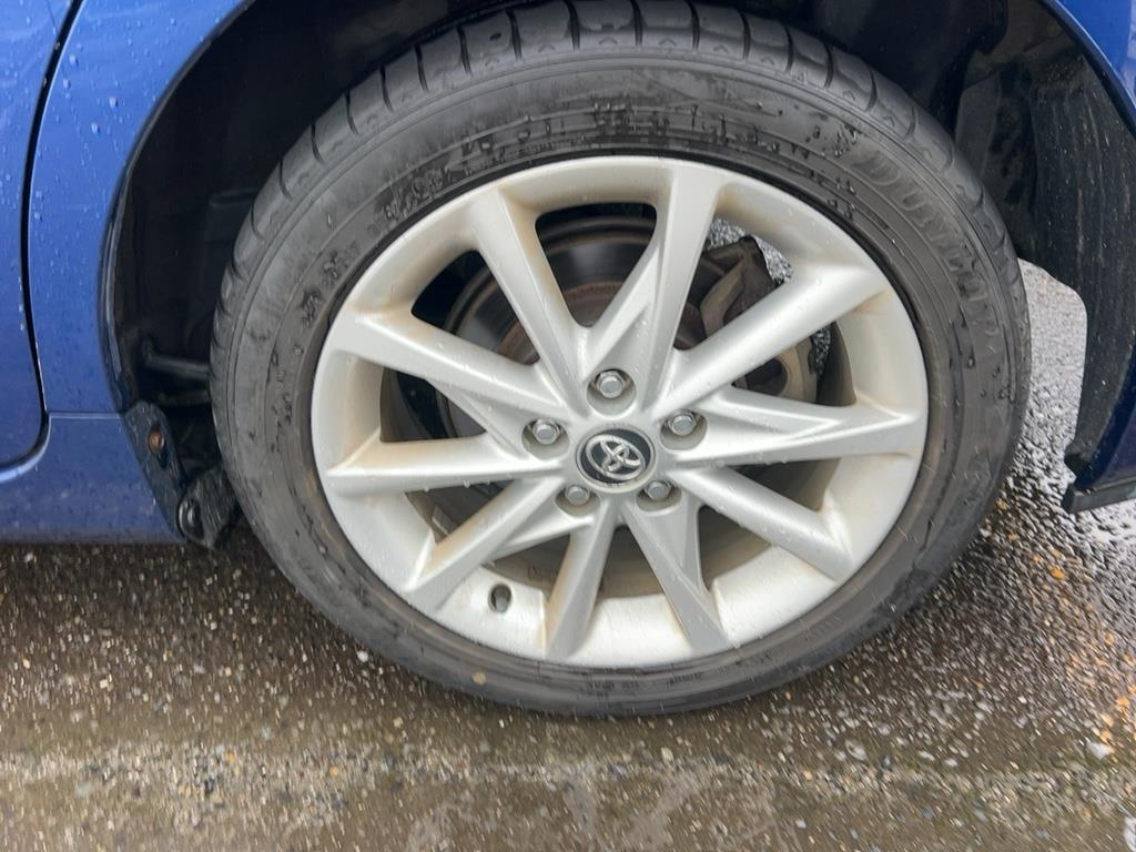 2016 Toyota PRIUS A