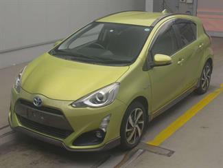 2015 Toyota Aqua - Thumbnail