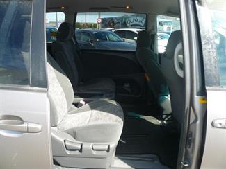 2004 Toyota ESTIMA - Thumbnail