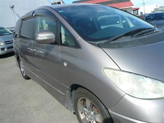 2004 Toyota ESTIMA - Thumbnail