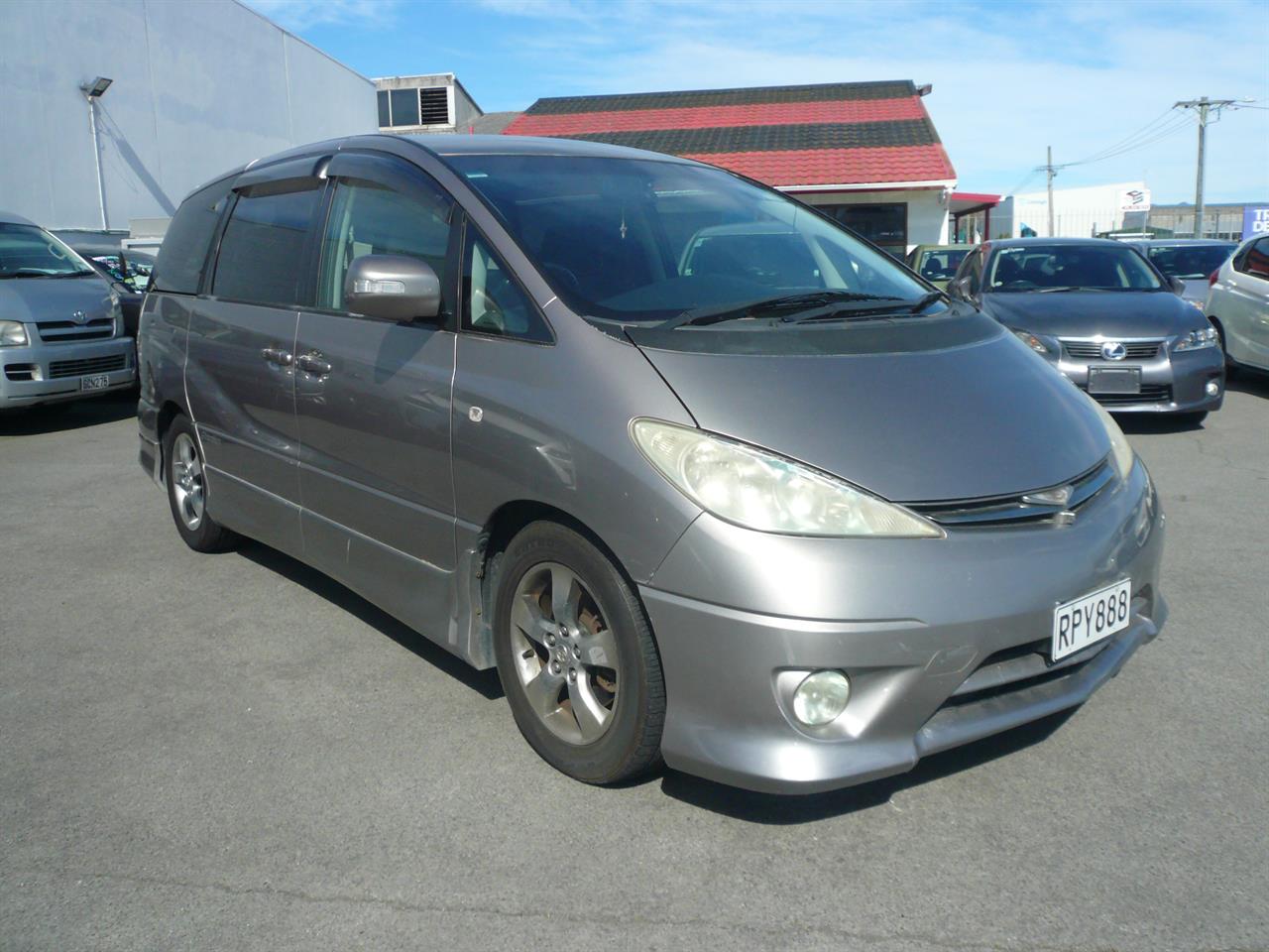 2004 Toyota ESTIMA