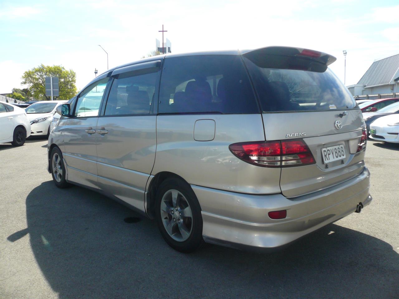 2004 Toyota ESTIMA