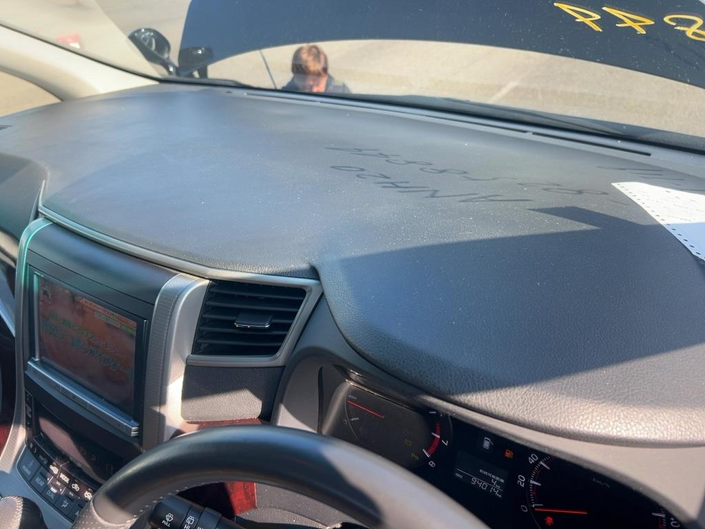 2012 Toyota VELLFIRE