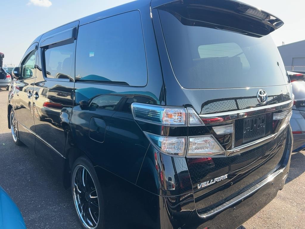 2012 Toyota VELLFIRE