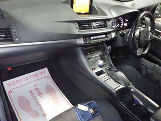 2012 Lexus CT200H - Thumbnail